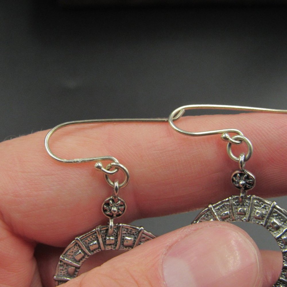 Sterling Silver Unique Pattern Circle Earrings - image 2